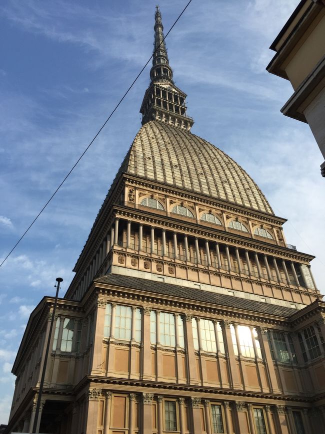 トリノ・ベネチア・ミラノに個人旅行で行ってきました♪<br />イタリア人の彼に案内してもらいながら、満喫してきました！<br />10月に急遽決まり、前回のフィンエアーが良かったのと優待もあったので、フィンエアー一択で関空、成田と空きを見て頂きましたが、満席。。。<br />諦めかけていたところへ、セントレアなら空きがありますとの事で、今回は関西空港からではなく、セントレア発着で手配しました。<br />