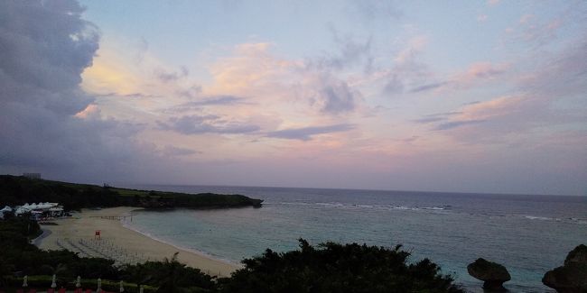 2019年夏。沖縄本島は今まで乗り継ぎでしか来てなかったので、旅行としては初めてでした。creatravelerを参考にいい旅になりました(•‿•)<br /><br />出発から1,2泊目を過ごしたホテル日航アリビラでの様子をご紹介です。<br /><br /><br />