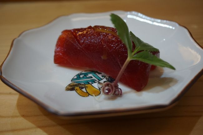1泊2日で金沢にお寿司とパフェを食べに行きました~!<br />宿泊は定番クラウンプラザホテル金沢です。<br /><br />途中 NO IMAGE の写真があります。<br />原因不明で、直すのも面倒なので<br />そのままにしてあります(o_ _)o