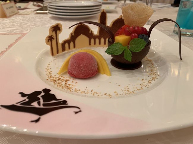 ウェディングメニューの試食会に参加しました。ミラコスタの実際の会場でいただけます。