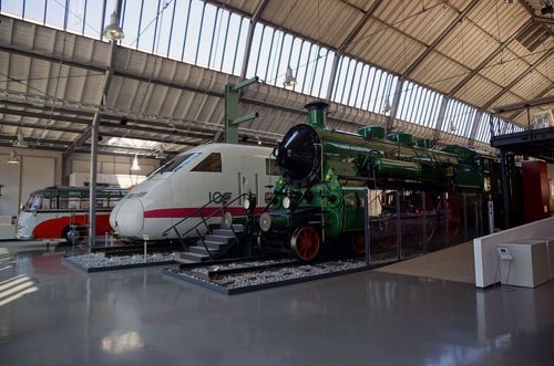 【未開封】新幹線year 2012 ピン 鉄道博物館 Riding The Old Japanese Bullet Train Shinkansen At The
