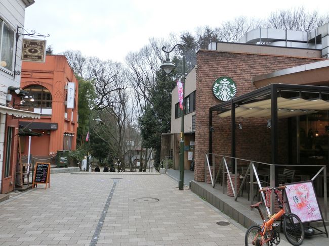 地元の街、吉祥寺のグルメを案内します。と、言ってもチェーン店などはほとんど網羅されています。お店もとんでもない数がある街です。個人的な好みで選ばしていただきます。