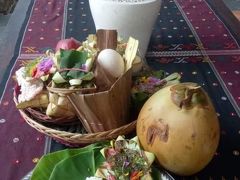 バリ島中でコロナ退散の儀式