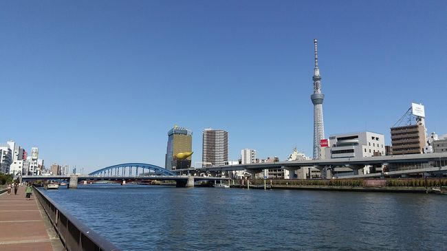 芭蕉の有名な句に　花の雲　鐘は上野か浅草か　　がある。<br />上野は混雑しているようなので、新型コロナ感染拡大で自粛ムードの中<br />　ちょこっと浅草へ散歩にでかけてきました。