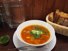 ロシア北欧バルト周遊　フィンランドで皿ばかり買う。