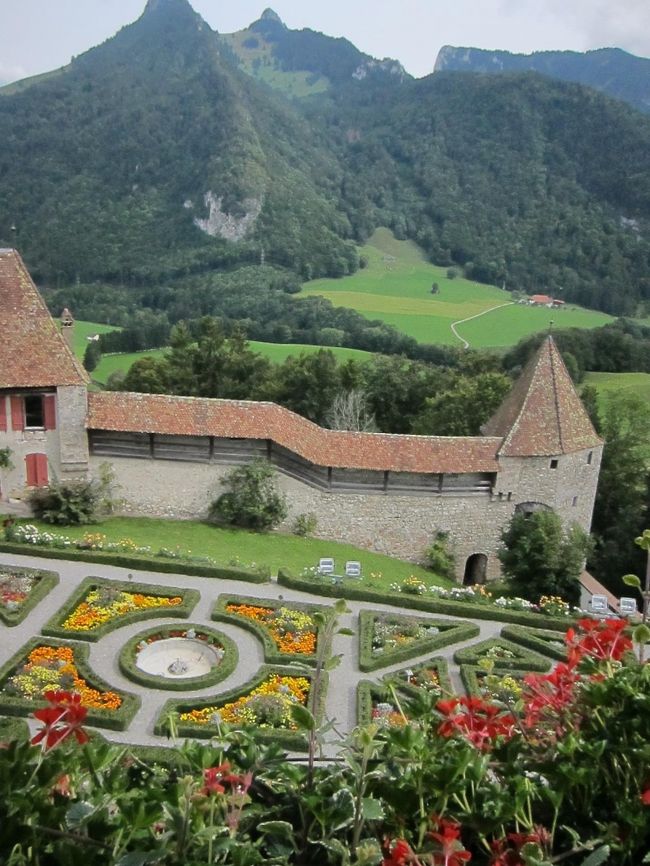 大人の遠足③ 天空の城を学ぶ★Château de Gruyères＠GRUYÈRE＊2019/9