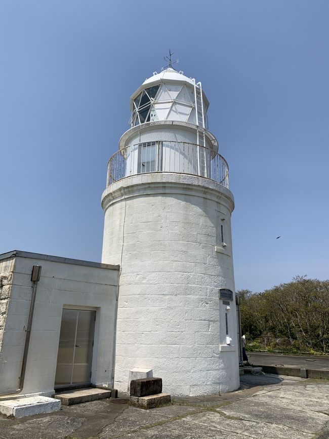 昨年11月ジェットスターセールでひとり往復7500円で<br /><br />関空ー宮古島下地島をゲットして以来楽しみにしていたところ<br /><br />数日前にコロナで欠航のお知らせが。<br /><br />悲しいけれど仕方ない。<br /><br />こんな時は近くの温泉無人島があった。<br /><br />休暇村紀州加太と友ヶ島へ行ってきました。<br /><br />帰ってきた日に全国緊急事態宣言が出されフェリーは運行中止になりました。