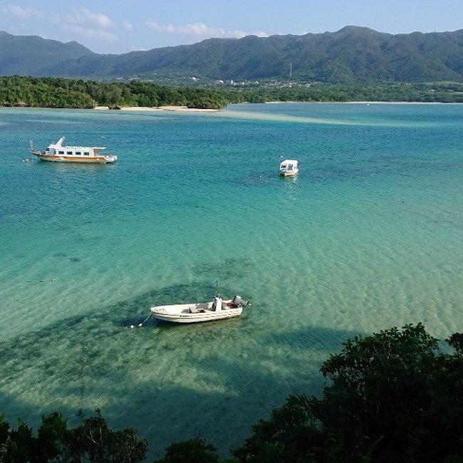 昨年５月の石垣島滞在中にポチって予約を入れた今春の石垣島旅行。<br />ああ。あの頃は、まさかこんな事態になるとは夢にも思わなかった。<br /><br />一年近くかけて色々と準備をした石垣島旅行。<br />ホテルは～。食事は～。アクティビティは～。<br />新しい旅行鞄にワンピース。ええ。本当に色々準備しました。<br />行きたかったな～。<br /><br />しかし、生きていたら、また、機会がある。<br />コロナに負けず、まずは皆で生き残るため。<br />無症候キャリアの可能性がある事を念頭に。<br />さぁ。キャンセルだ。不要不急の外出は無。<br /><br />今はステイホームで、これまでの皆さんの旅行記を読みながら<br />未来の石垣島旅行に更なる夢を膨らませることにしました。<br /><br />さて、そんな「行くはずだった石垣島旅行」計画を振り返りながら綴ってみたいと思います。