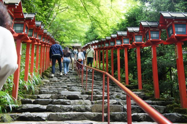 浮世絵を観に京都へ。<br />ついでに貴船神社へも足を伸ばしました。<br />ジメジメの季節も貴船神社付近は涼しくて気持ちよかったです。<br />涼を求めて、初夏の奥京都へ。