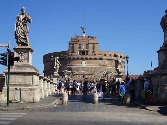 イタリア・スペインの旅①の続きです。南米ペルーで21年前に知り合った友人と会うため、フィレンツェに向かう前、ローマで1泊しました。