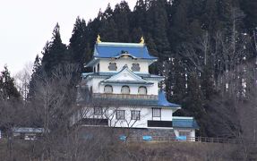 稲庭うどんを食べて湯沢散策（佐藤養助 湯沢店・湯沢城・泥湯温泉）