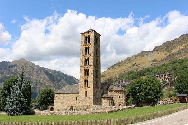ボイ渓谷_Valle de Boí　ロマネスク教会の宝庫！侵略・戦禍・開発を免れ、12世紀の遺産群が封じ込められた渓谷