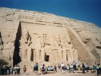 エジプト一周・世界遺産の旅(2 アブシンベルへ行く)