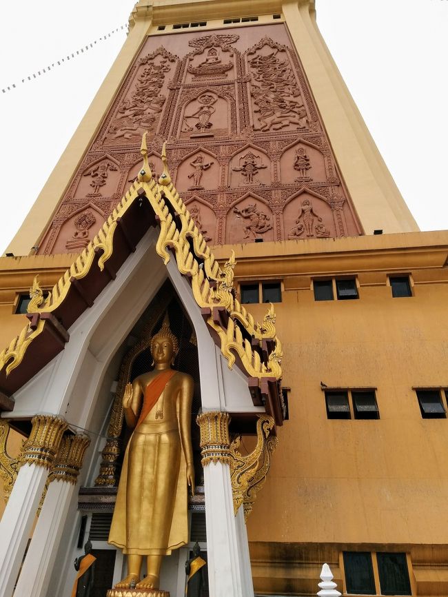 Wat Thammamonkhon、MEGA BANGNA（様子見）