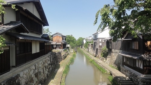 コロナでどこへも行けず、在庫の写真で旅行記作成（滋賀県聖地巡礼）