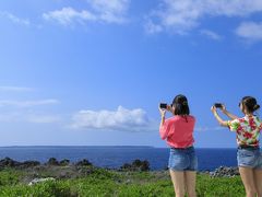 沖縄旅行天気情報、雨季、旅行装い、湿度、紫外線、月別気温情報