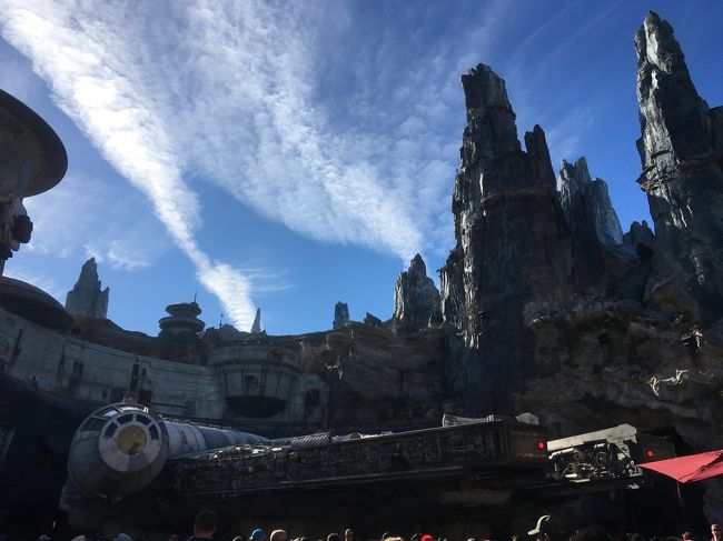 2020年2月に行ったウォルトディズニーワールド(WDW)7日間の旅行記です。<br /><br />1日目<br />成田空港→ワシントン空港→オーランド空港<br /><br />2日目<br />ハリウッドスタジオ<br />エプコット<br /><br />3日目<br />アニマルキングダム<br />マジックキングダム<br />エプコット<br /><br />4日目<br />ハリウッドスタジオ<br />オーランドバインランドプレミアムアウトレット<br />マジックキングダム<br /><br />5日目<br />ハリウッドスタジオ<br />マジックキングダム<br />ディズニースプリングス<br />ハリウッドスタジオ<br /><br />6日目<br />オーランド空港→シカゴ空港→<br /><br />7日目<br />→成田空港<br /><br />この旅行記⑥は4日目(スターウォーズライズオブザレジスタンス)です。