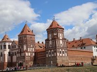 2019年ベラルーシとモスクワ旅行３日目（１）参加者１人のVIPツアーで世界遺産の城めぐり（前編）ゴシックからルネサンス様式の中世のミール城