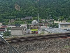 さすらい釣り師旅情編２　「閑かさや　岩にしみ入る　涙かな」