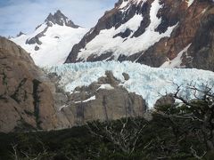 朝焼けフッツ・ロイ尖峰鑑賞から氷河鑑賞