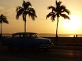 20年冬◆初めての中米・キューバの旅 7 シエンフエゴスの海辺の道で夕陽を見る