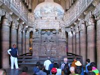 南＆西インドの旅⑧　アウランガーバードから世界遺産「アジャンター石窟寺院」まで悪路の長距離を往復する
