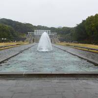 神戸の別荘地の面影を残す須磨へ。