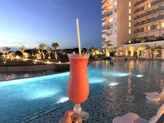 『ヒルトン沖縄瀬底リゾート』へ♪羽田ー沖縄JALエアバスA350ファーストクラス＆ANAプレミアムクラス搭乗記★ラウンジ『沖縄美ら海水族館』