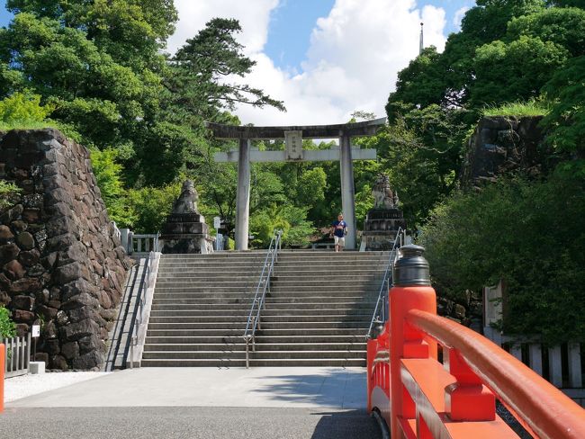 梅雨の中富士山を拝みに山梨・静岡へ②　～史跡参拝とワイナリー(の売店)巡り～