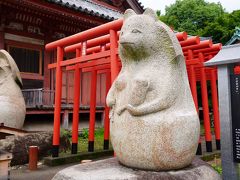 20200710-2 屋島 雨上がり？の屋島神社には、おっきな狸もいらっしゃいました