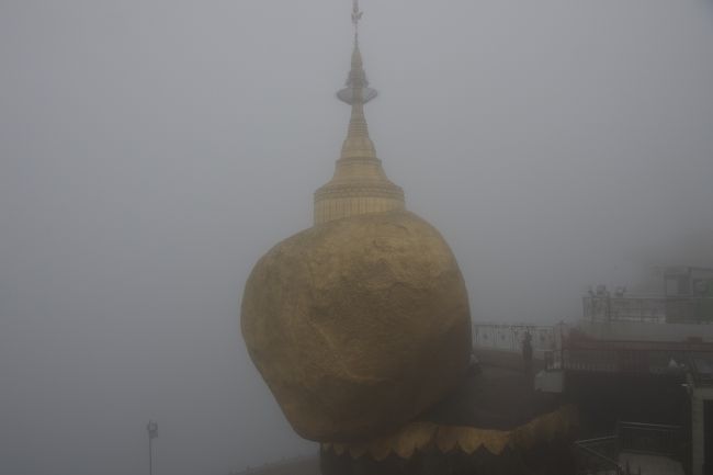 ミャンマー旅行（チャイティヨ）