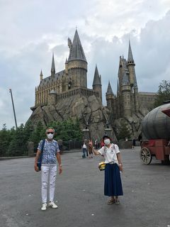 二日連続でＵＳＪ(^^;) ツレも一緒にヒャッハー！でも、ソーシャル・ディスタンスやで(^^;)