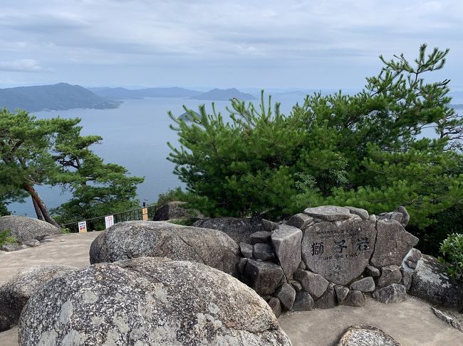 コロナの影響で、海外に行くことはできませんが友人が遊びに来てくれて宮島内のホテルを予約したところ県民割引が適用され約半額で泊まることができました。<br />半年に1回くらい遊びに行きますが、今回はじめての体験が多かったです。