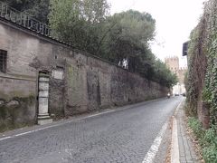 ラテラノ大聖堂広場のオベリスク＆アッピア街道１マイル柱＠ローマ半日散歩