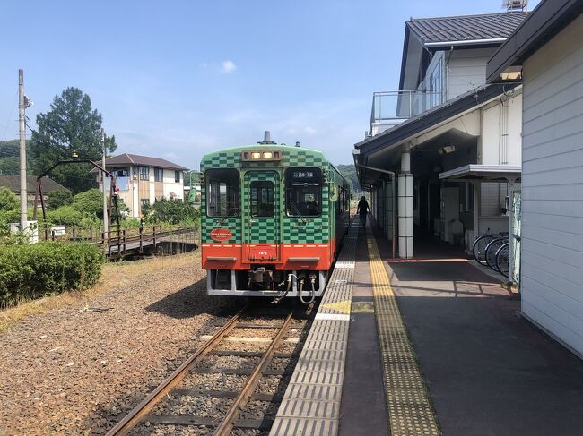 特にやることもなくて暇～ってことで、ときわ路パスを使って茨城県の私鉄を完乗しに行くことに。今回は自分がまだ乗ったことのない関東鉄道常総線の守谷～下館、真岡鉄道線、ひたちなか海浜鉄道湊線に乗りに行きました。<br /><br />首都圏ながらローカル線の旅と車窓からの夏の風景を楽しむことができました。