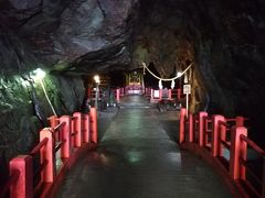 神を感じる宮崎ふたり旅　これぞ穴場！！ふらっと散歩で洞窟の中の神秘的な神社発見！！