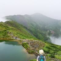 にわか山が～あっさりと撤退…