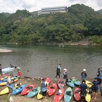 四万十川でカヌーから大歩危遊覧船、祖谷のかずら橋へ