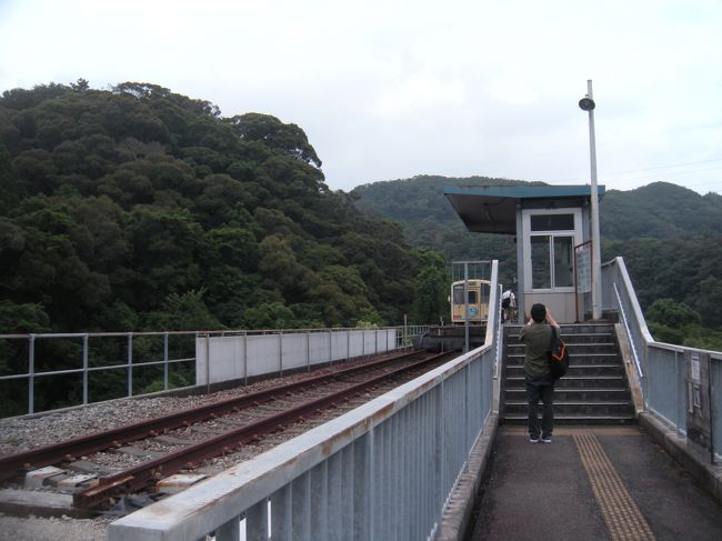 大雨に泣かされた四国旅行1高千穂鉄道の車両を追って