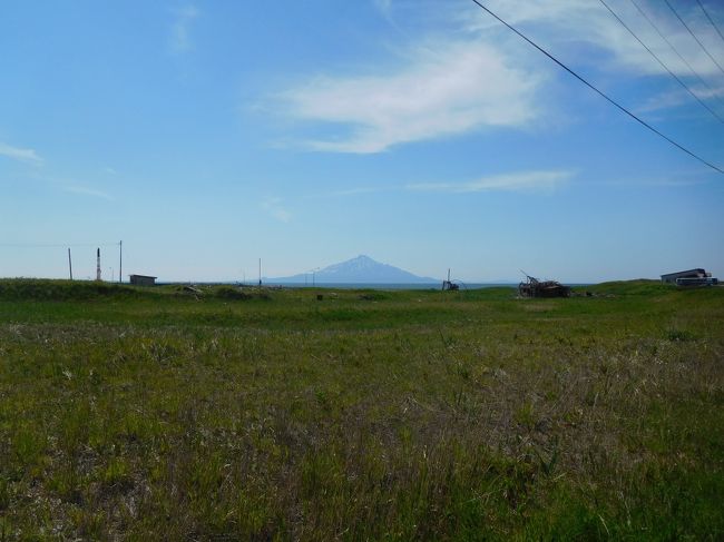 トナカイ観光牧場を見学した後は隣の幌延深地層研究センターに。<br />そのあとはいったん豊富に戻りサロベツ原生花園と稚咲内海岸を観光します。