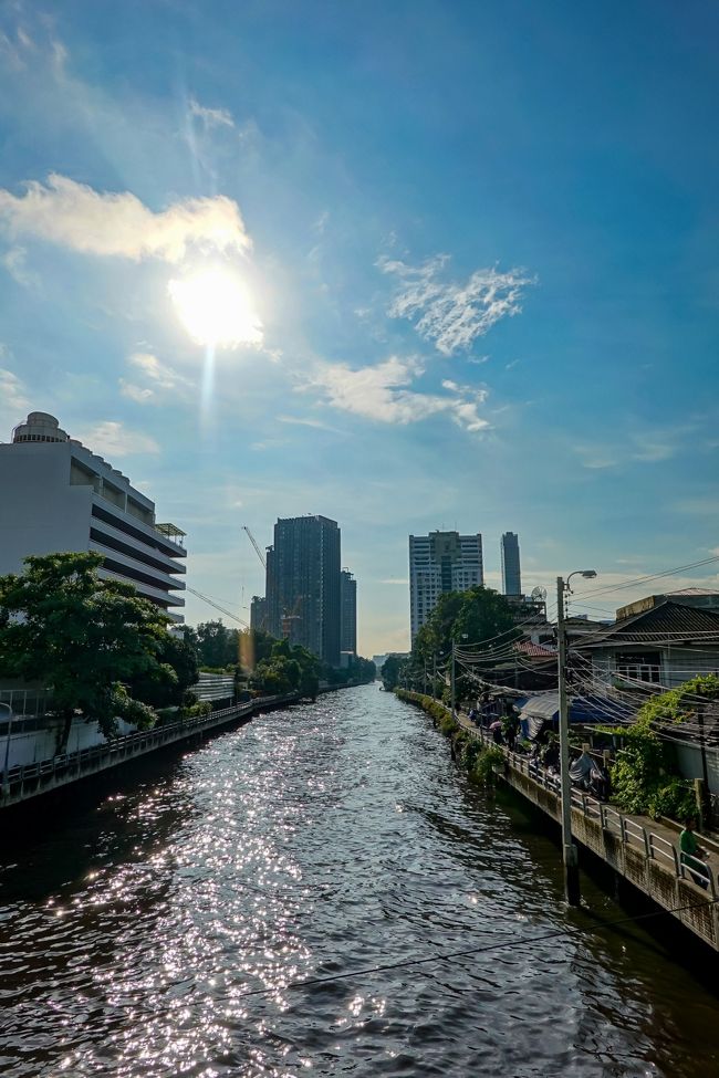 センセープ運河沿いを散歩