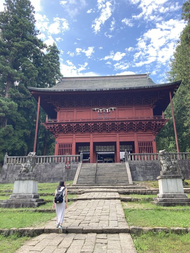 ずっと行ってみたかった奥入瀬渓流ホテルをメインに青森県を観光しました。<br />2日目は奥入瀬から弘前、青森市内ホテル宿泊です。