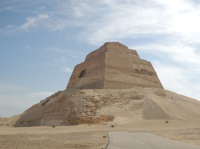 2014年 バンコク・カイロ経由エリトリア-D（エジプト編）／カイロ・メイドゥームのピラミッド
