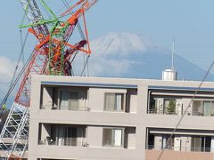 久し振りに見た富士山は初冠雪していた