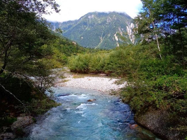 GoTo秋の上高地散策と焼岳登山①