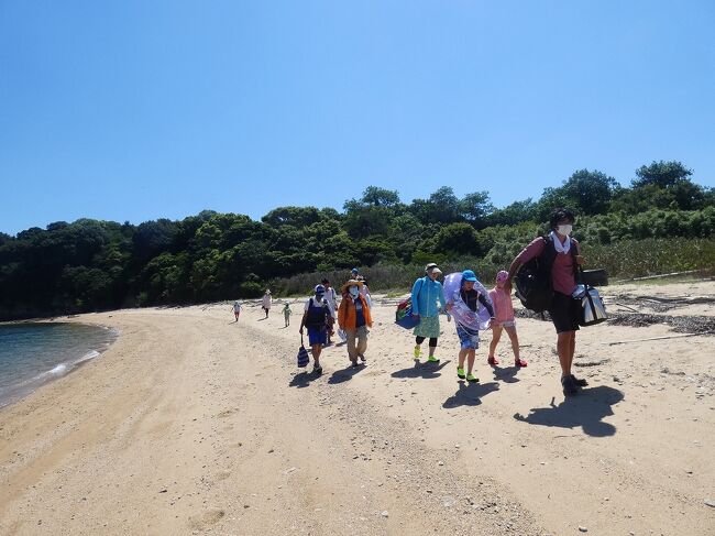 岡山旅行の３日目。<br />鷲羽山の下電ホテルに連泊し、無人島ツアーに参加しました。<br />瀬戸内海に浮かぶ『釜島』で、海水浴やツリーハウス、火起こし、竹細工等を楽しみました。<br />やっぱり夏はこでなくては！