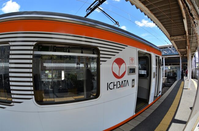 出雲市駅に降りた後、バタデンに乗車する。<br /><br /><br />『バタデン(一畑電車)』は、出雲市から宍道湖の北側を通り松江と大社方面に至る鉄道。<br />運行が始まったのは1914年のこと。<br />当時は、一畑寺を目指して建設された。<br />また地方鉄道には珍しく、昭和初期の1927年に電化された。<br /><br /><br />実は、今回で3度目の乗車である。<br />出雲市から松江しんじ湖温泉駅まで約34kmの鉄路。<br /><br />湖畔の景色をゆっくり楽しもう。<br />