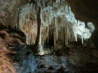 ニューメキシコ州　カールスバッド洞穴群国立公園　ー　メイン コリドー