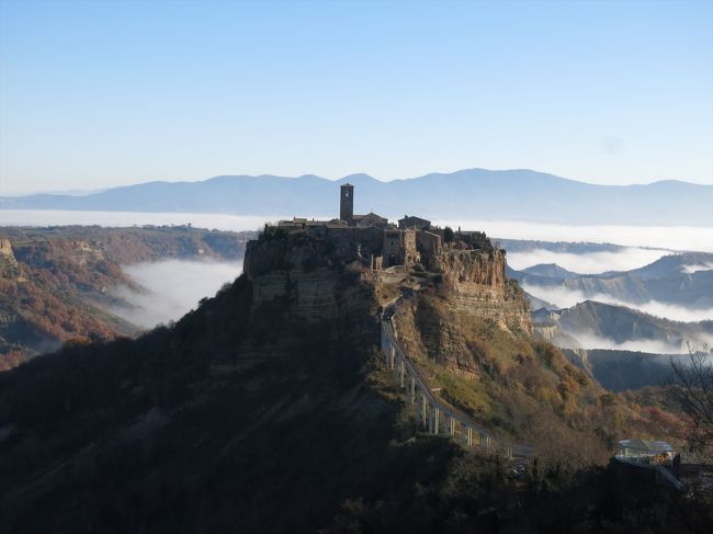 イタリア９日間の旅（３）チヴィタ・ディ・バーニョレージョ、サンジミアーノ