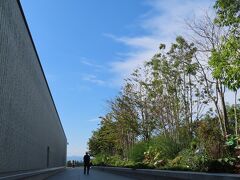 Japan　山羊のいた草地が素敵な空間になっていました！　立川グリーン・スプリングス